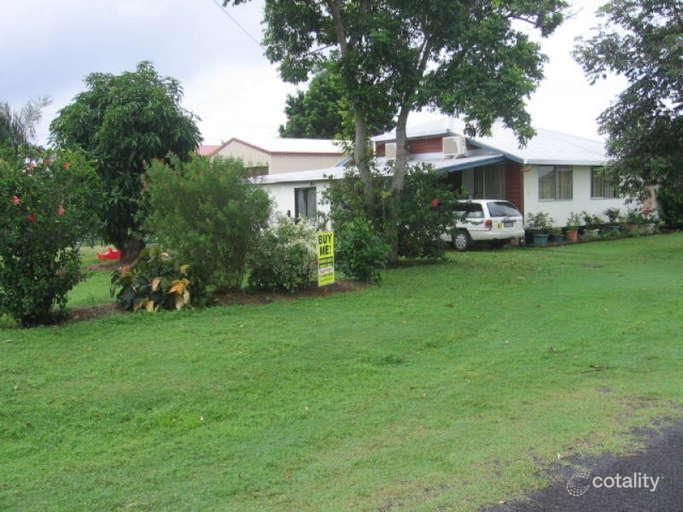 8 Maria St, Kurrimine Beach, QLD 4871