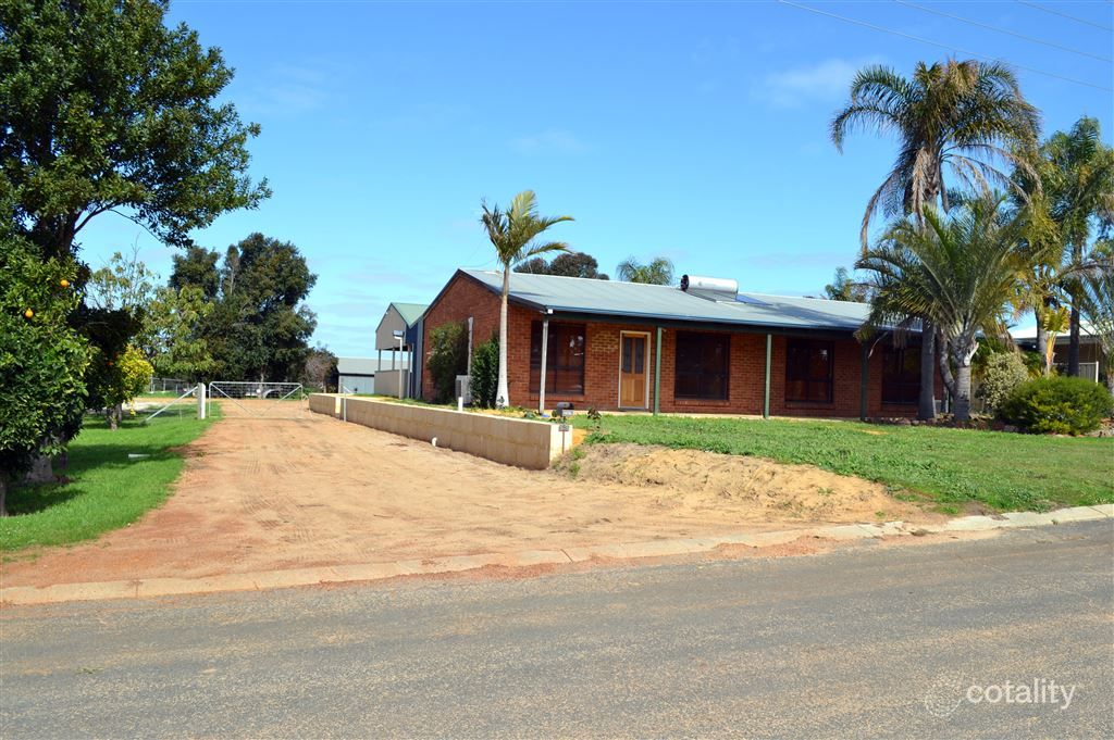 5 Fewster St, Gingin, WA 6503