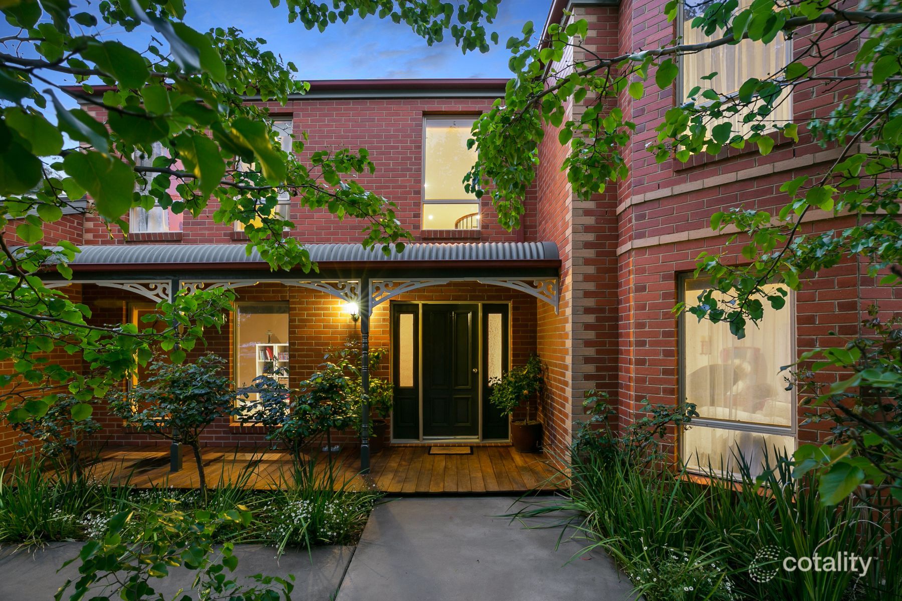 12 Kalinda Dr, Junortoun, VIC 3551