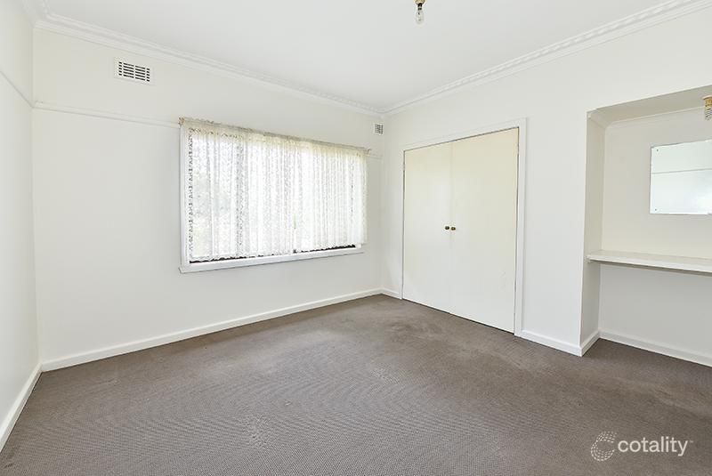 1/100 Haldane Rd, Niddrie, VIC 3042