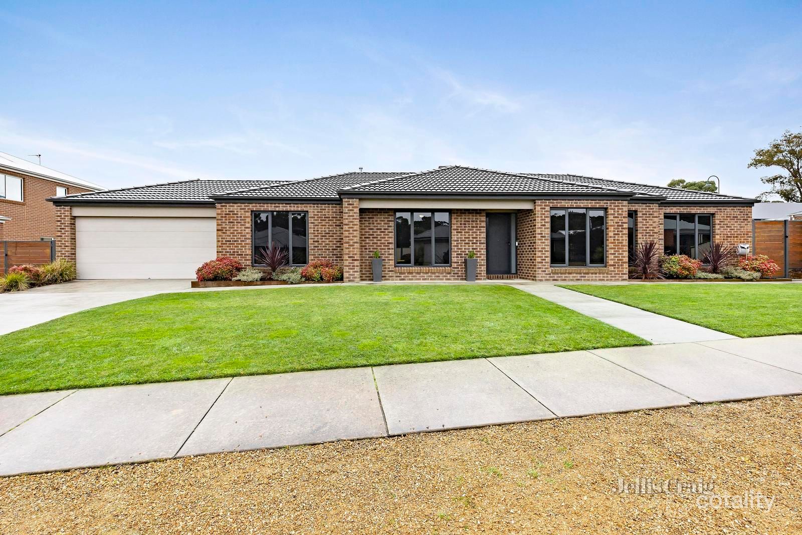 71 Hocking Ave, Mount Clear, VIC 3350
