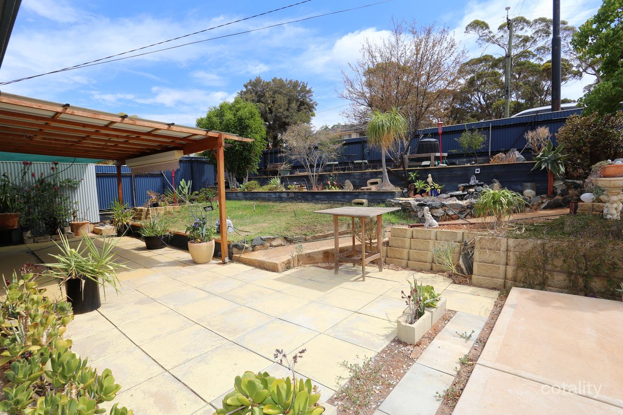 8 Sandalwood Lane, Kambalda East, WA 6442
