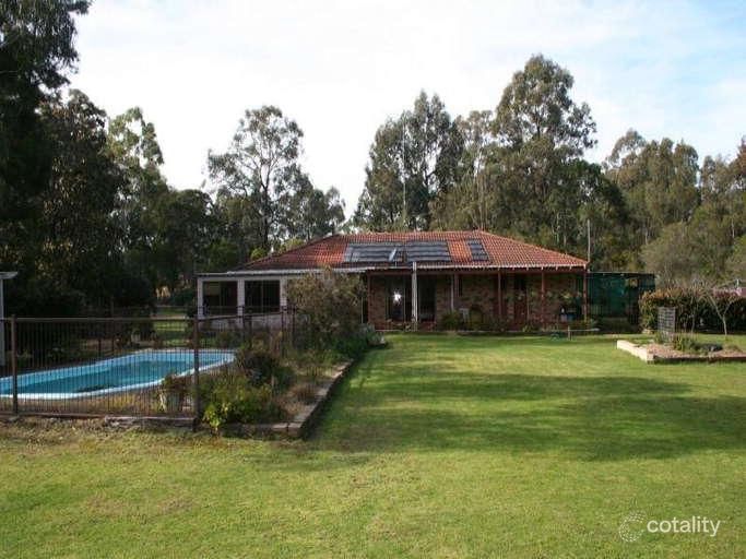 93 Broos Rd, Oakville, NSW 2765