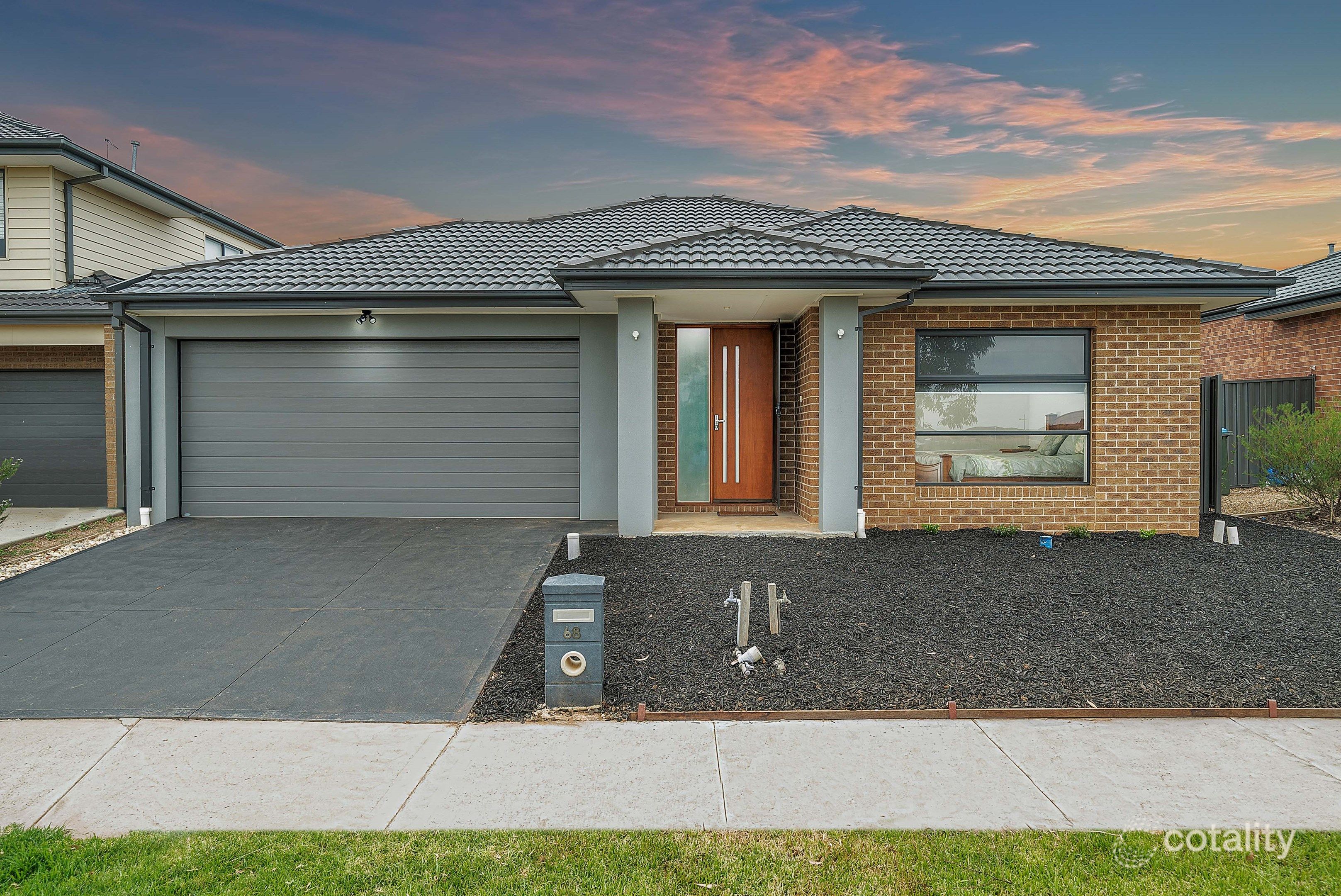 68 Bregman Esp, Manor Lakes, VIC 3024