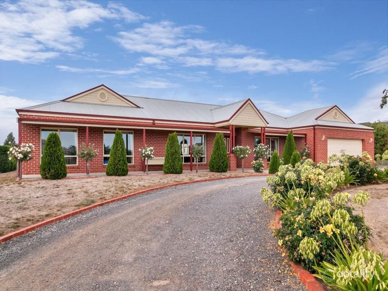 6 Alistair St, Cardigan Village, VIC 3352