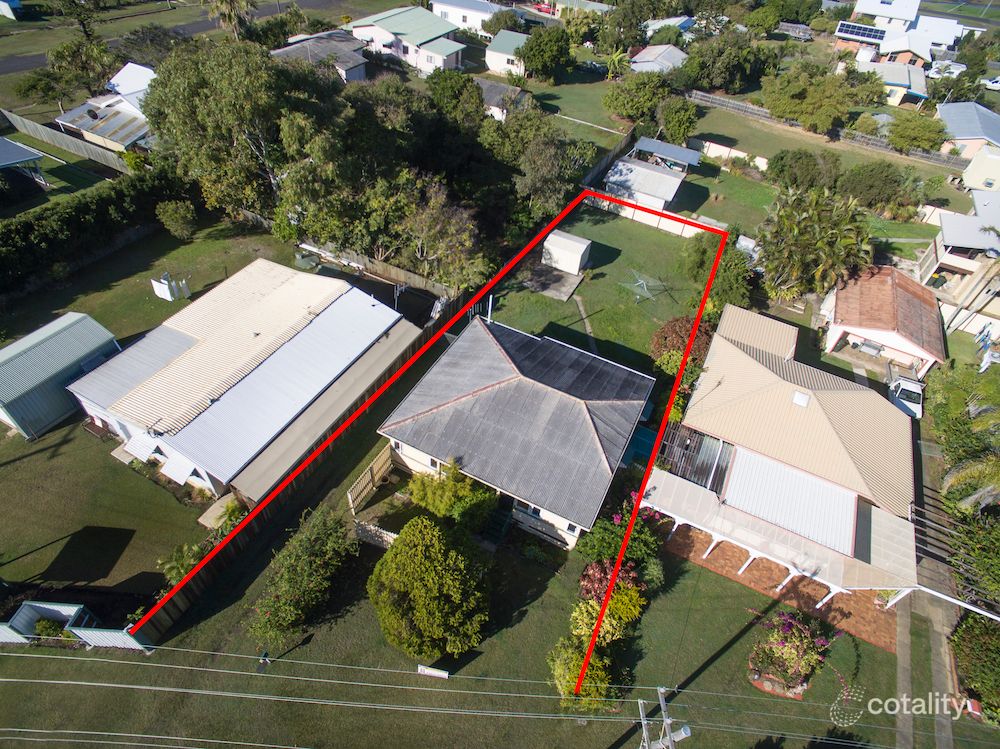 6 Moore St, Elliott Heads, QLD 4670