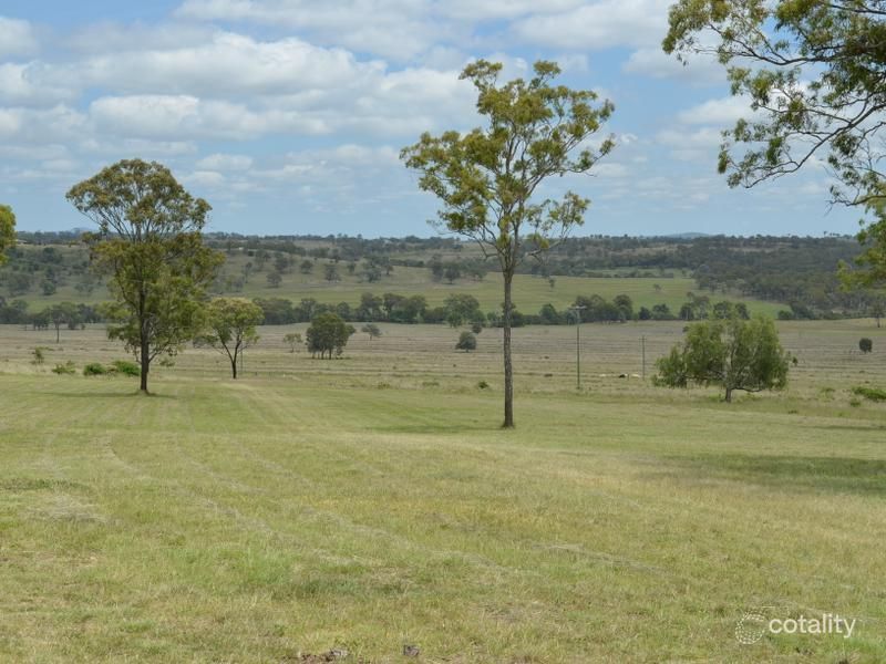 139 Tanduringie School Rd, Pimpimbudgee, QLD 4615