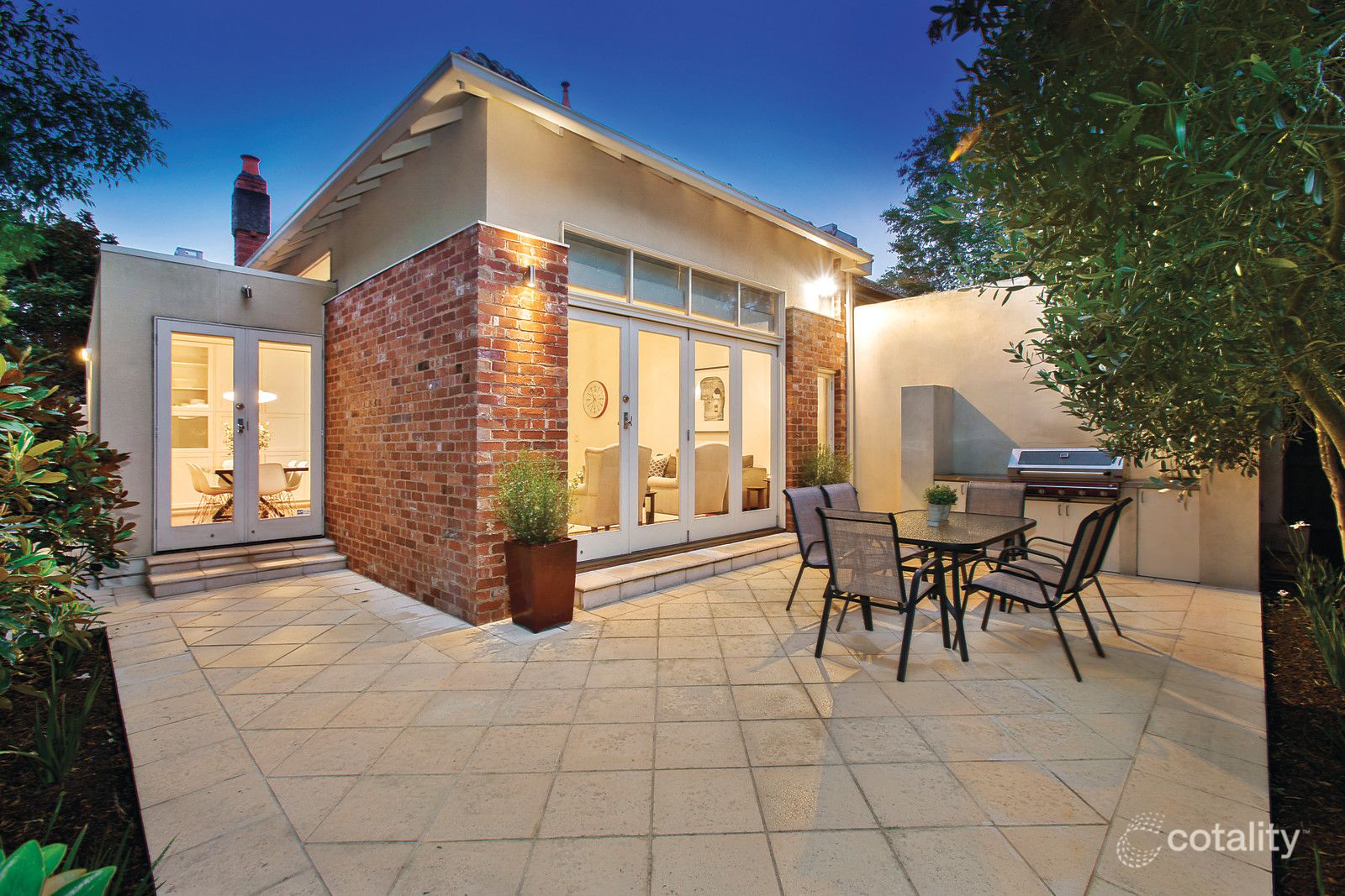 16 Wrexham Rd, Windsor, VIC 3181