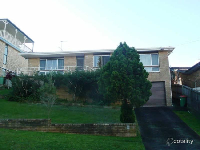 17 Braemar Dr, Wamberal, NSW 2260