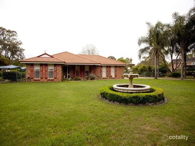 42 Sanctuary Dr, Windsor Downs, NSW 2756