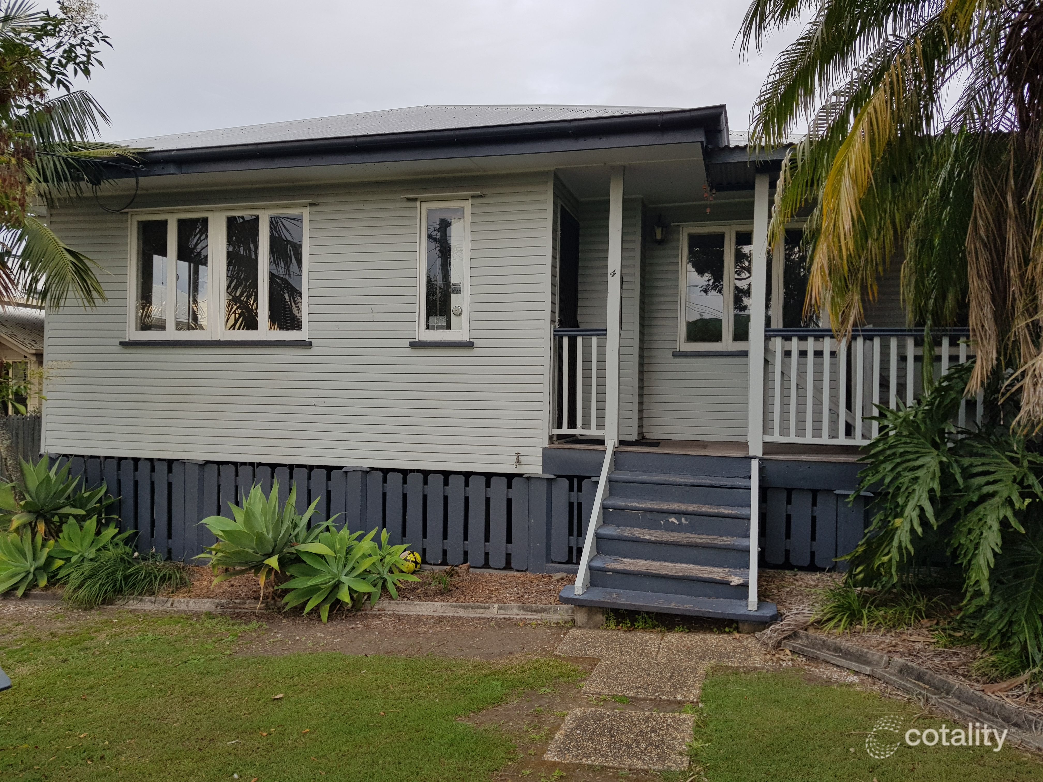 4 Blackwood Ave, Cannon Hill, QLD 4170