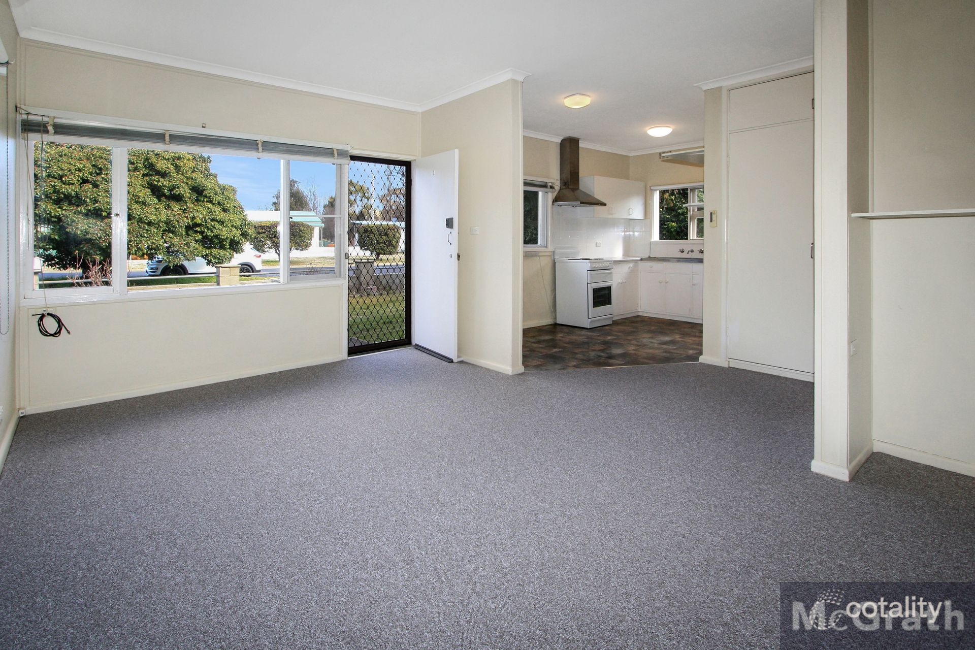1/6 Kerwan St, Cooma, NSW 2630
