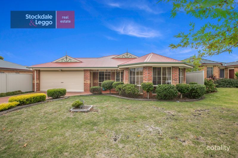 4 Cromwell Lane, Cranbourne East, VIC 3977