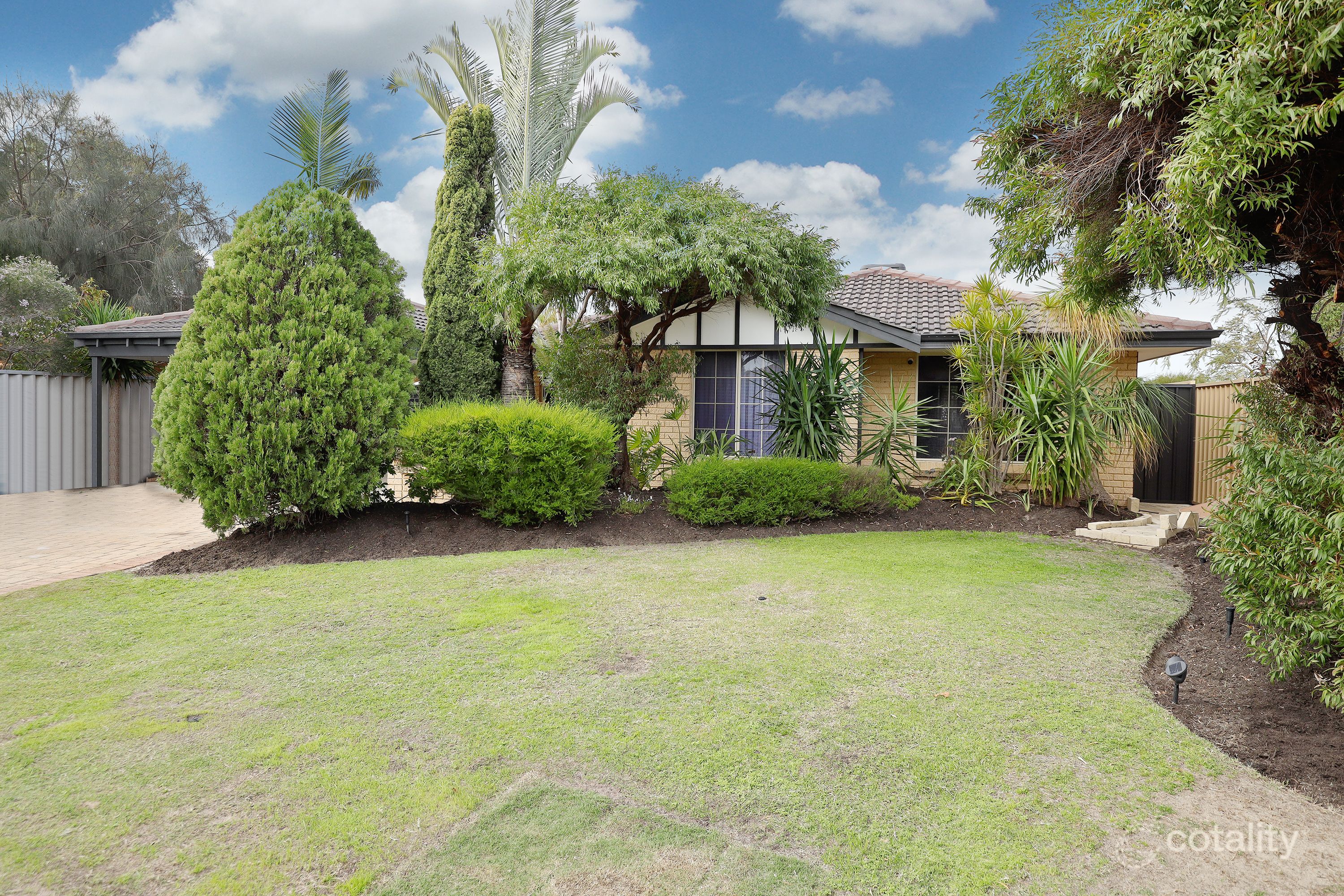 18 Pondana Mews, Ballajura, WA 6066