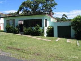 15 Jacaranda Ave, Bendalong, NSW 2539