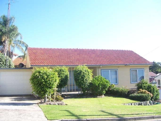 42 Bryson Ave, Kotara, NSW 2289