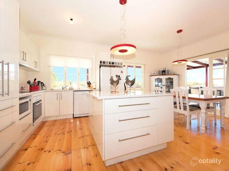 13 Sydes Ct, Ningi, QLD 4511