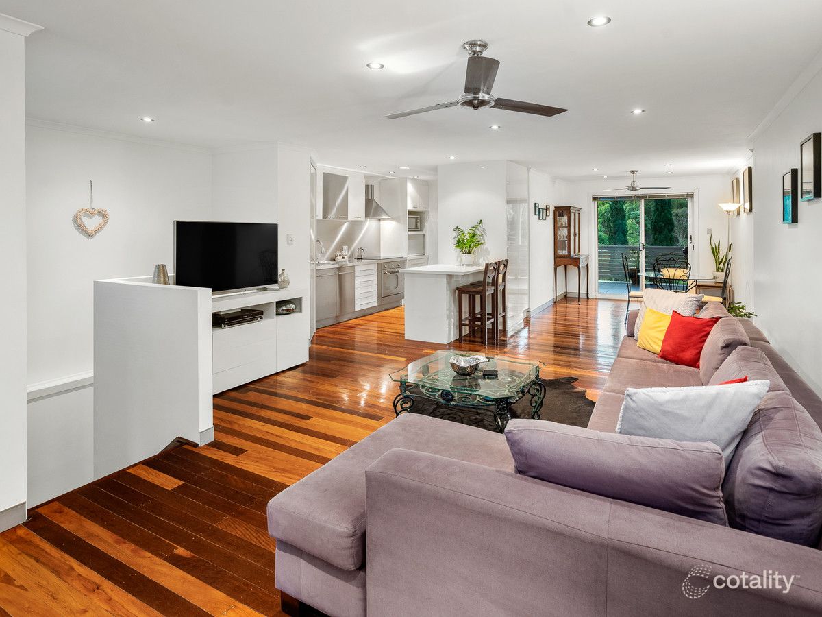 61 Reinhold Cres, Chermside, QLD 4032