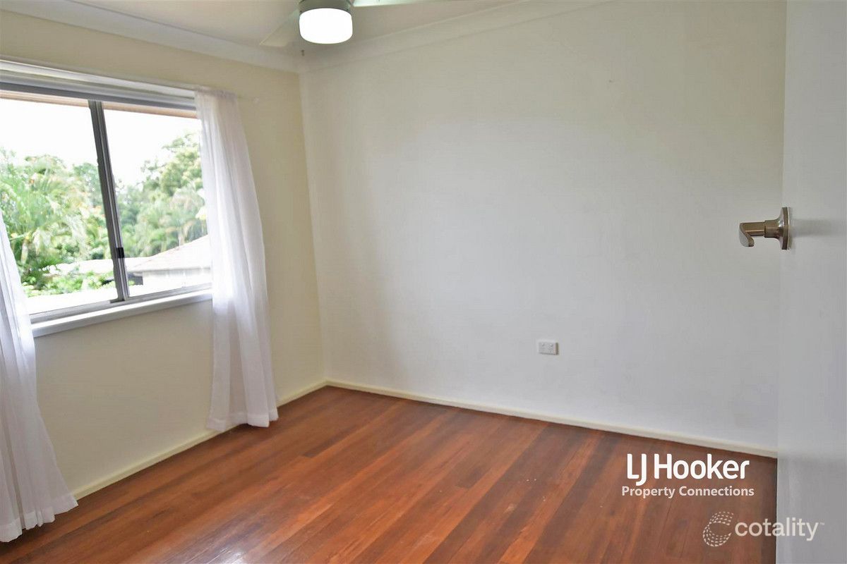 1 Arran Ct, Strathpine, QLD 4500