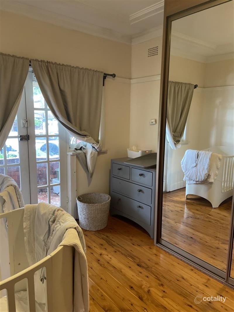 21 First Ave, Rodd Point, NSW 2046