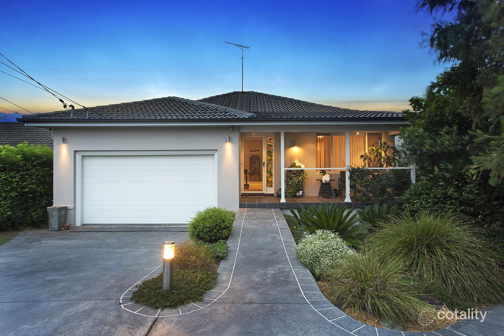 65 Waterside Pde, Peakhurst Heights, NSW 2210