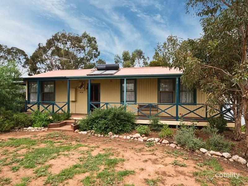 12 West Tce, Callington, SA 5254