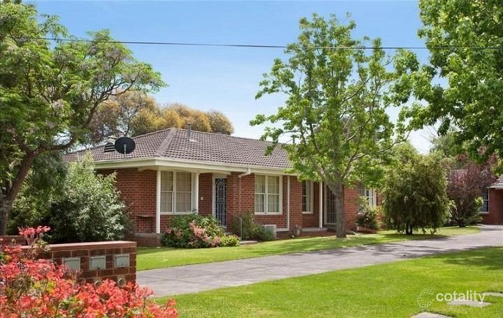 2/121-123 Mount Eliza Way, Mount Eliza, VIC 3930