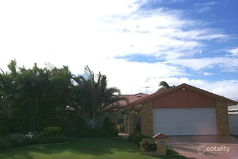 7 Castaway Ct, Banksia Beach, QLD 4507