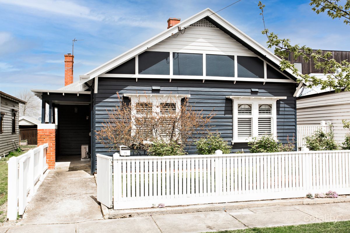 11 Nightingale St, Newington, VIC 3350