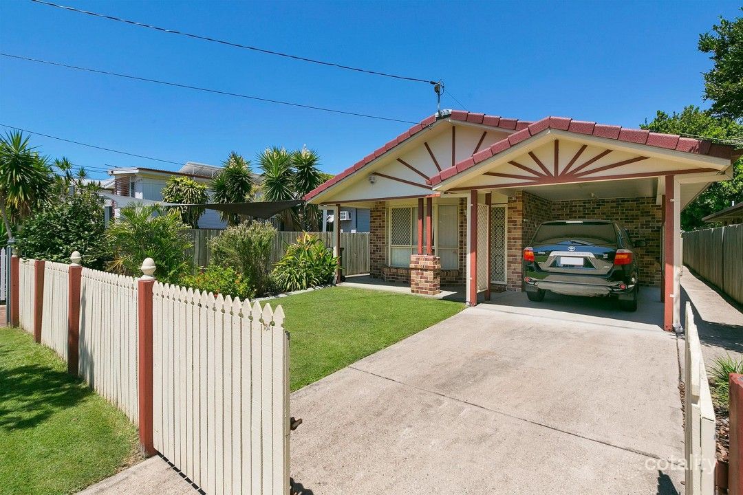 25 Gatling Rd, Cannon Hill, QLD 4170