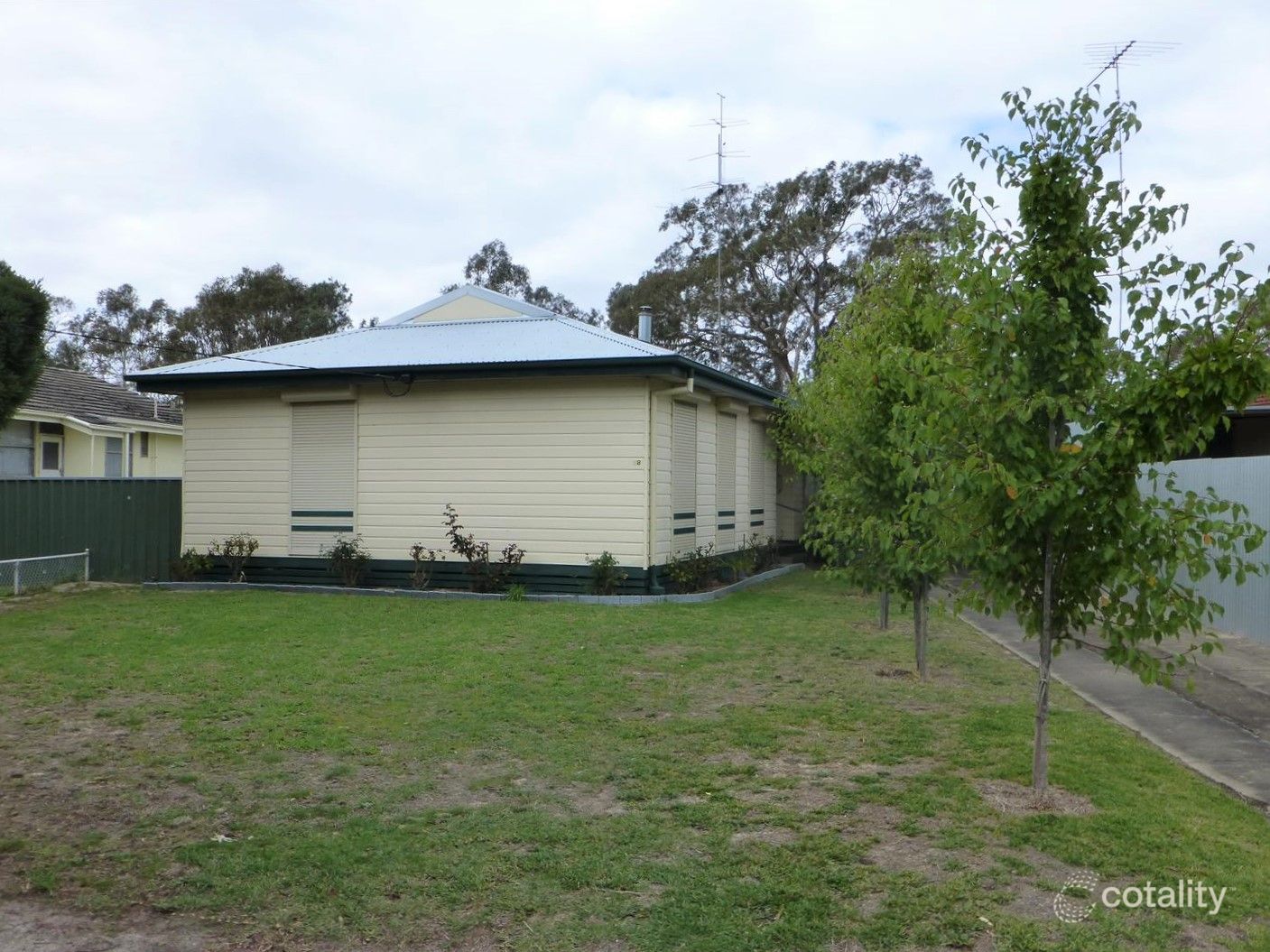 48 Orme St, Edenhope, VIC 3318