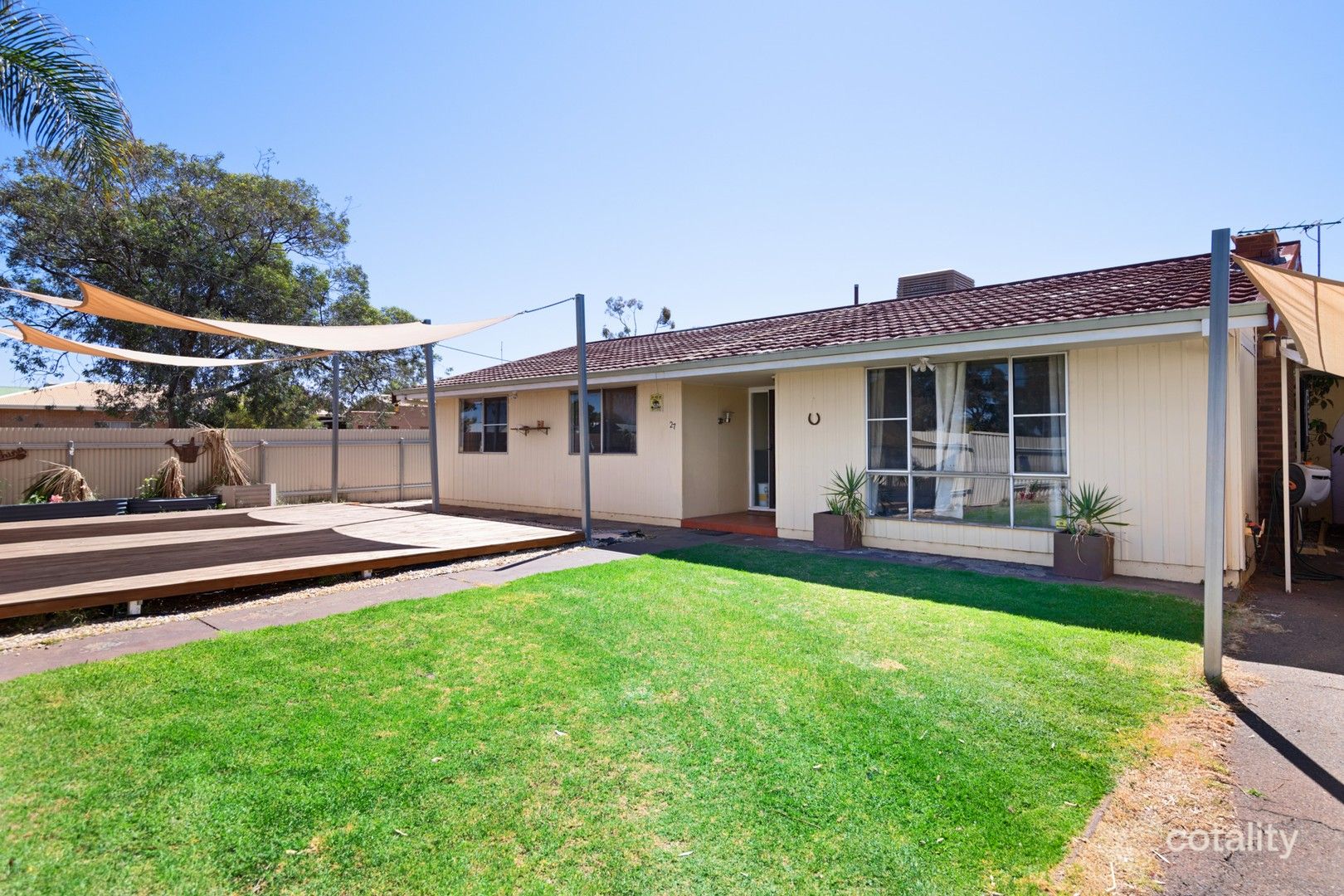 27 Salisbury Rd, South Kalgoorlie, WA 6430
