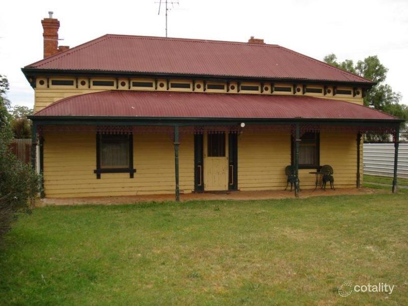 18 Gearing St, Maryborough, VIC 3465