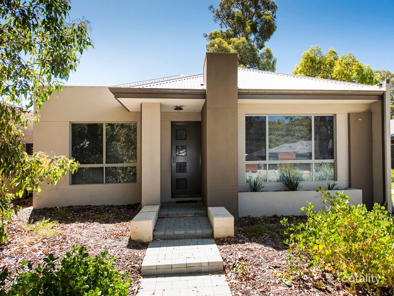 25 Thornbill Cres, Coodanup, WA 6210