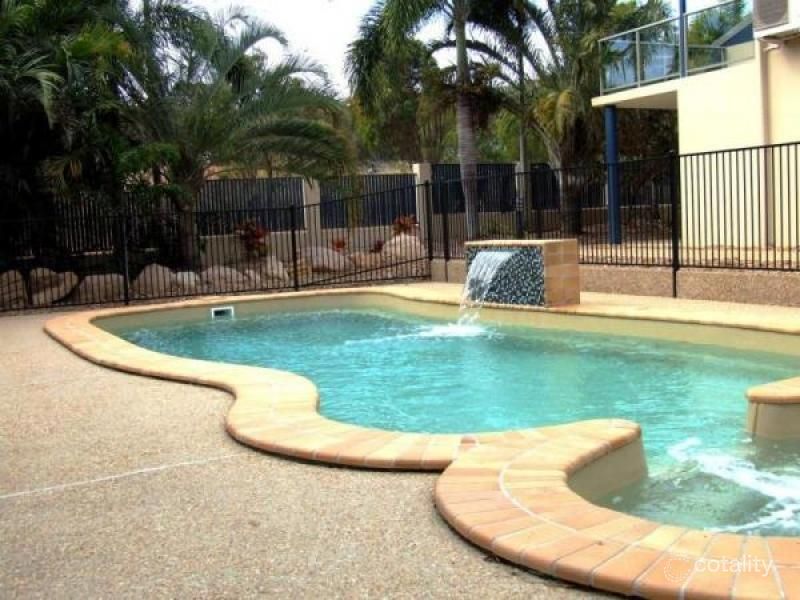 2/7 Short St, Taranganba, QLD 4703