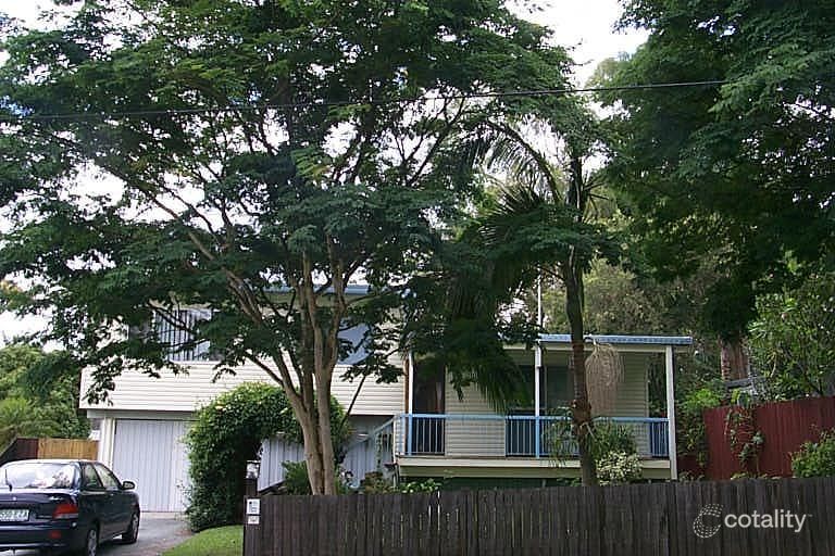 8 Marion St, Kingston, QLD 4114