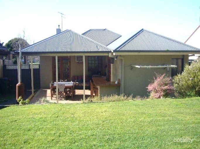19 Lilleys Rd, Warragul, VIC 3820