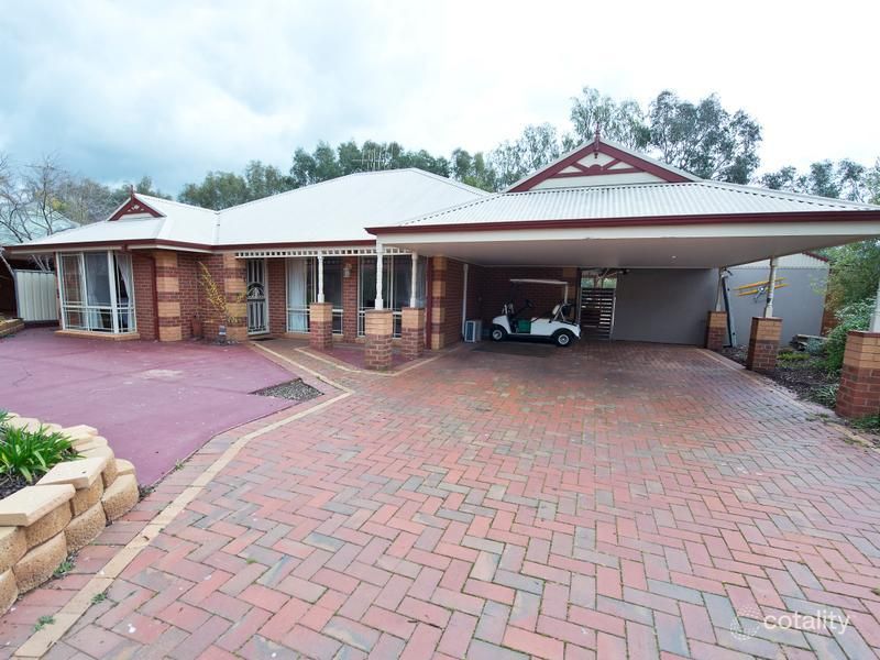16 Currawong Ct, Murray Downs, NSW 2734