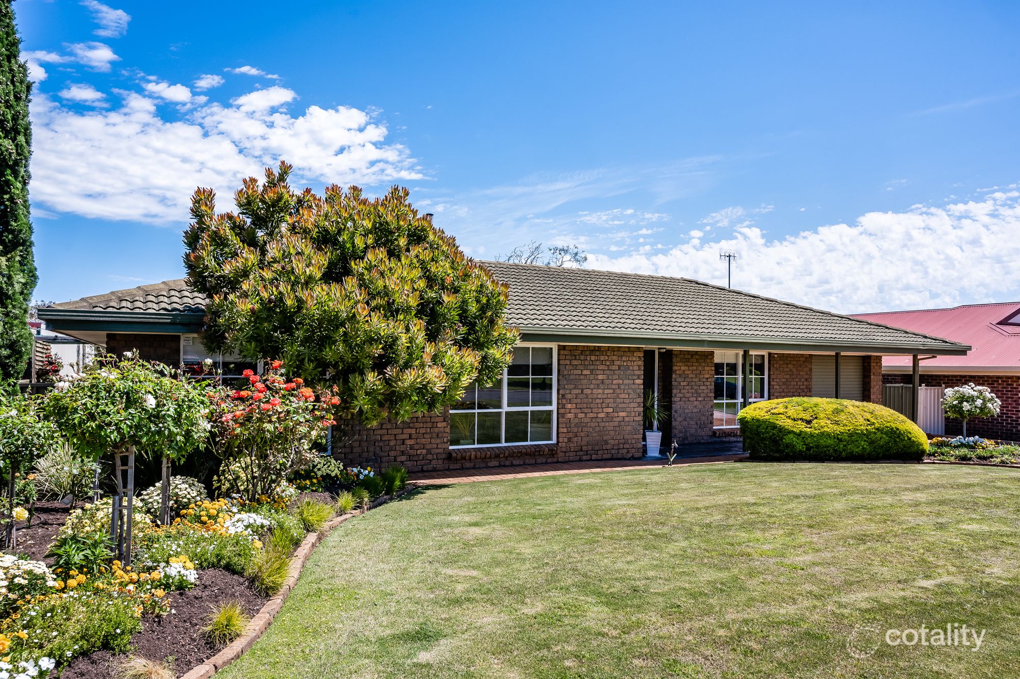 12 Connell St, Victor Harbor, SA 5211