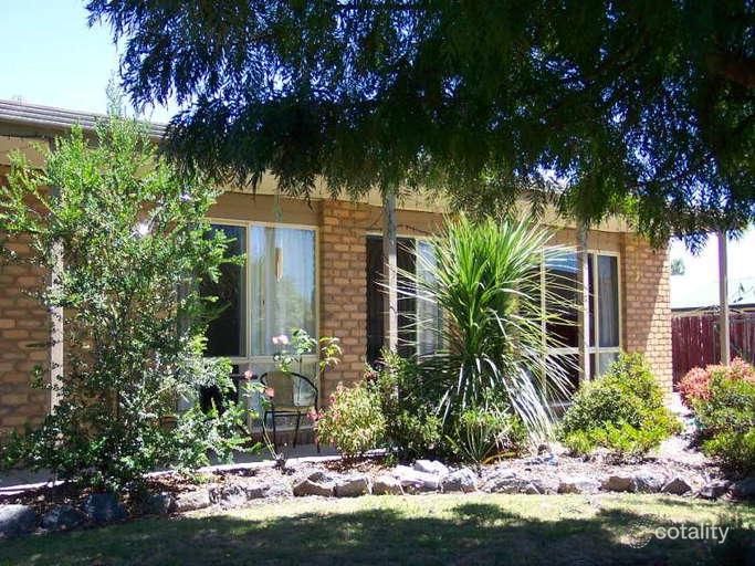 2 Fitzroy Ct, Alexandra, VIC 3714