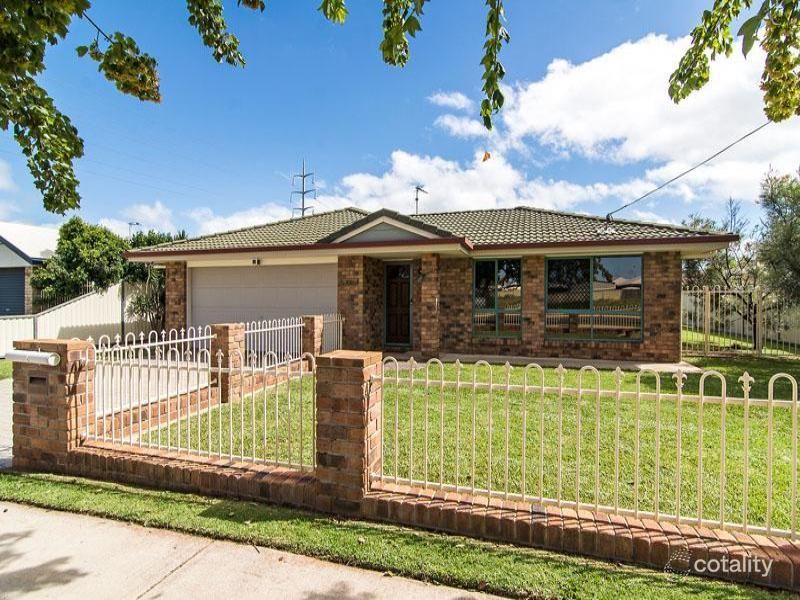 221 Nelson St, Kearneys Spring, QLD 4350