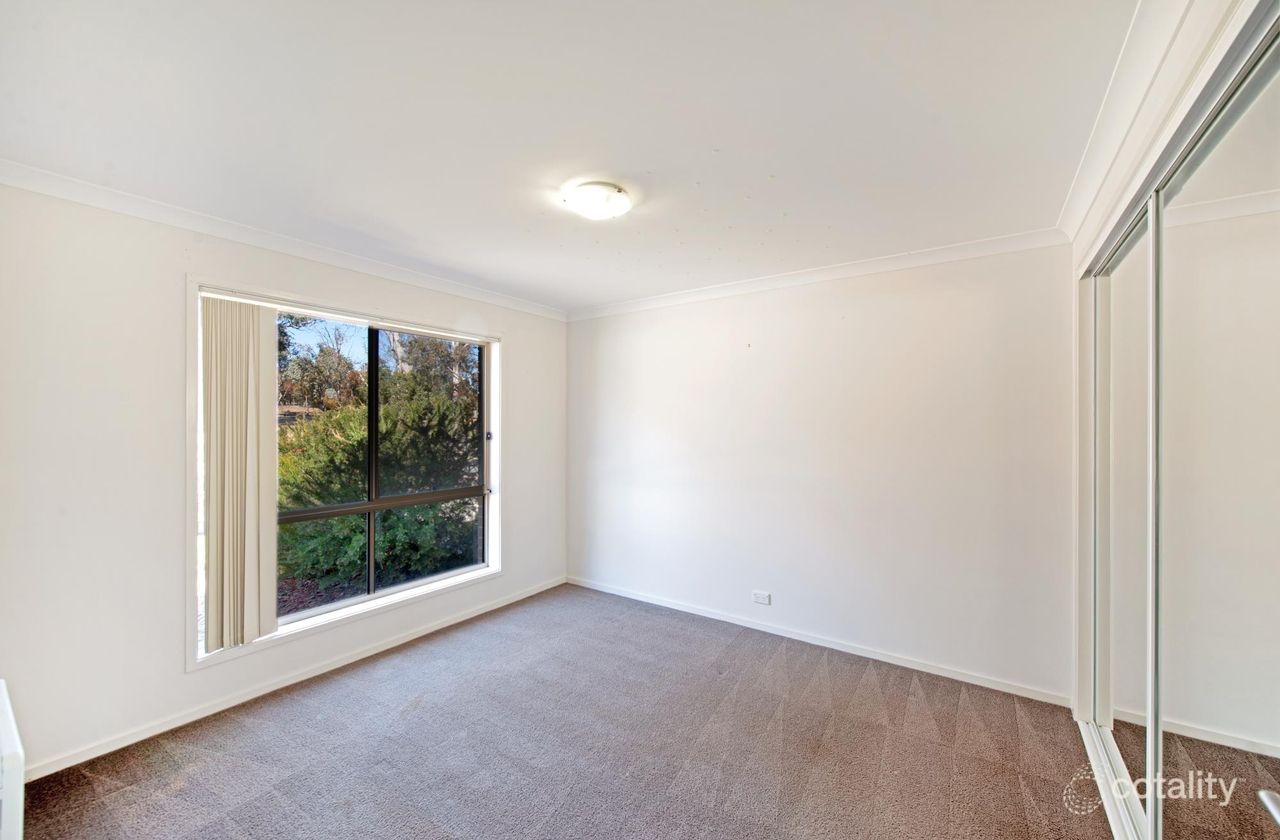 17 Ian Nicol St, Watson, ACT 2602