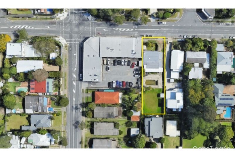109 Turpin Rd, Labrador, QLD 4215