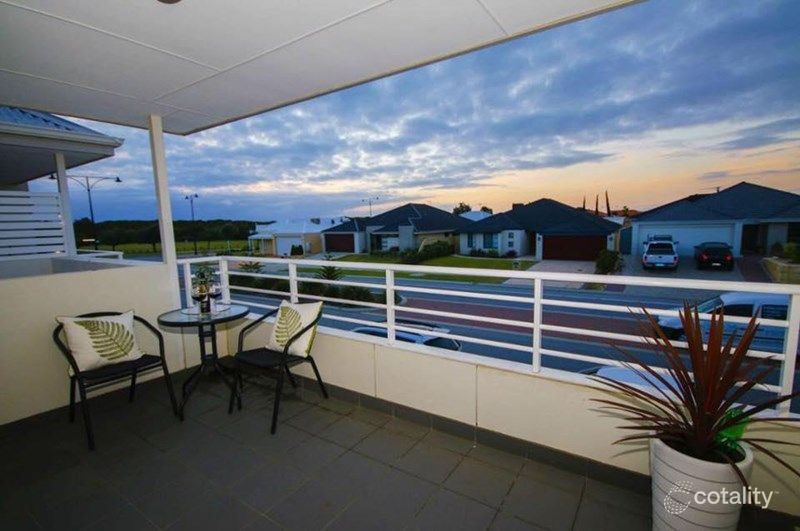 54b Kahana Pkwy, Butler, WA 6036