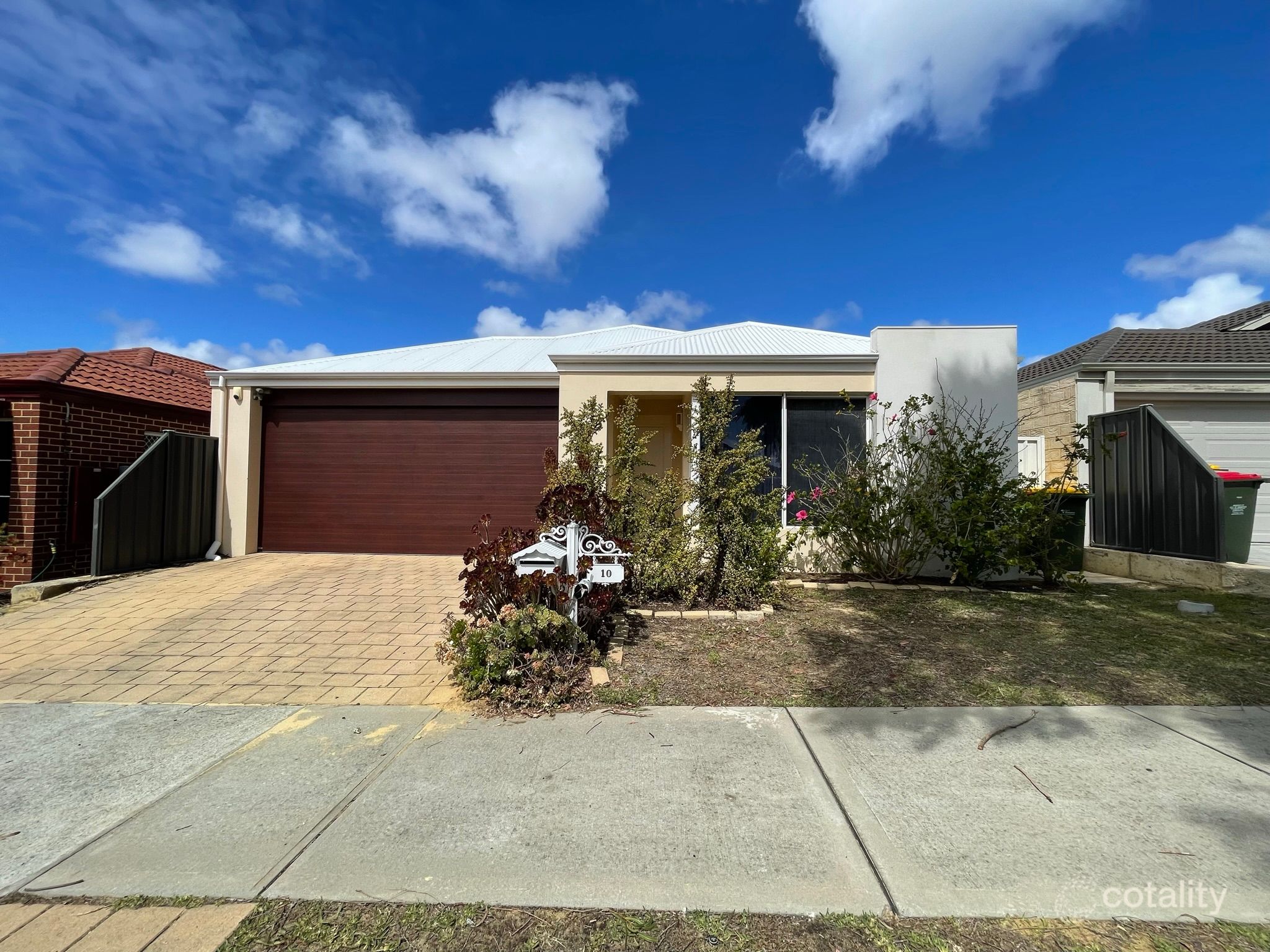 10 Sawtooth Bend, Banksia Grove, WA 6031