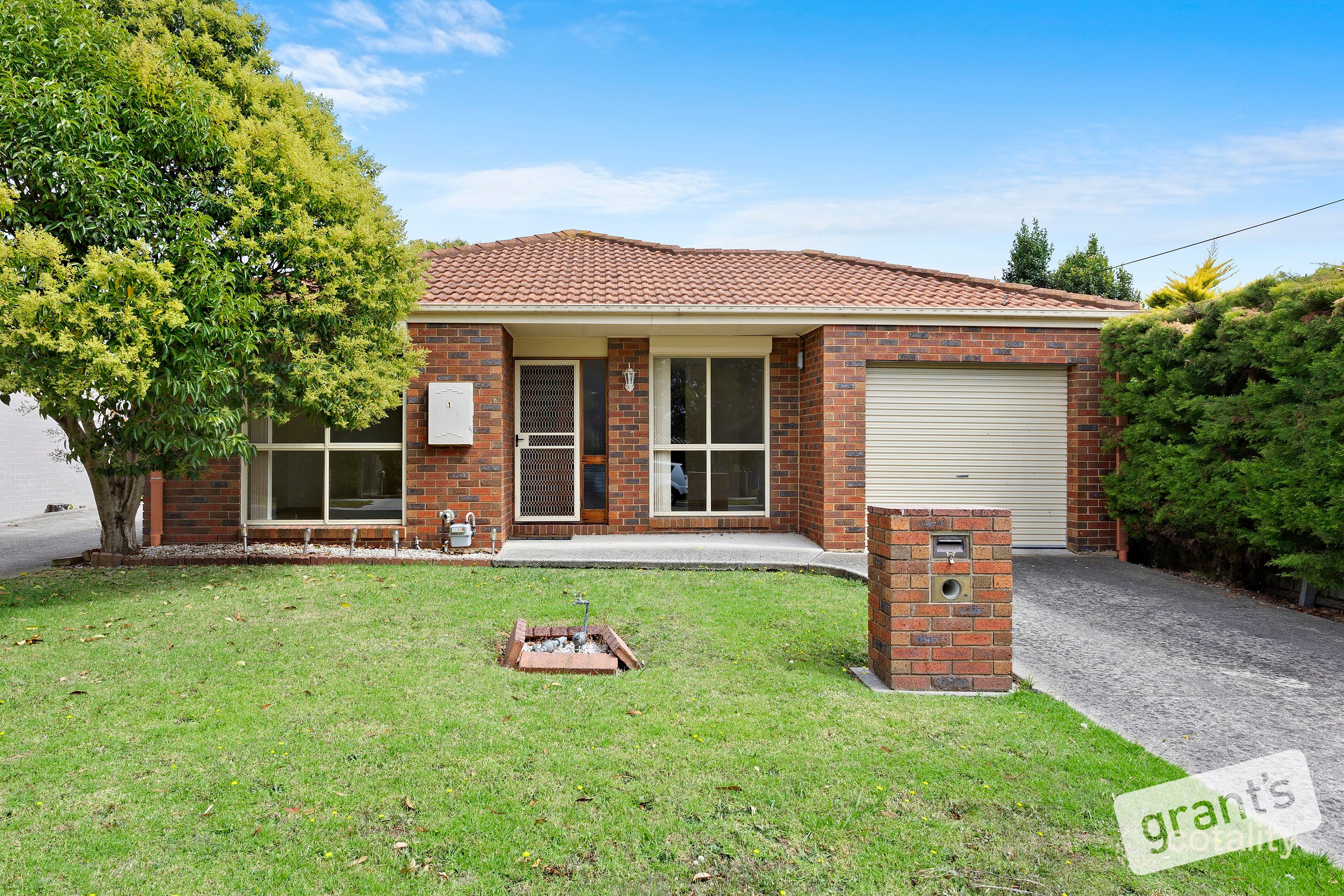 7 Hotham St, Cranbourne, VIC 3977