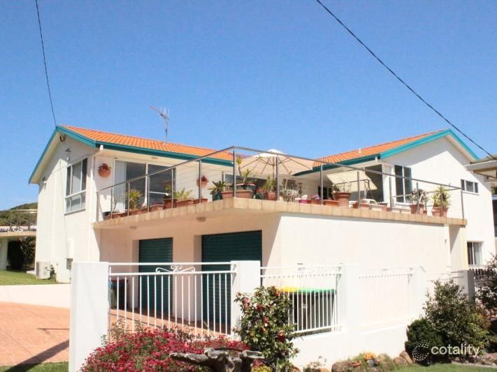 1/1 High St, Black Head, NSW 2430