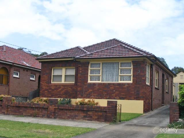 22 Banner Rd, Kingsgrove, NSW 2208