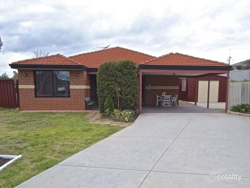 7 Pampus Ct, Mirrabooka, WA 6061