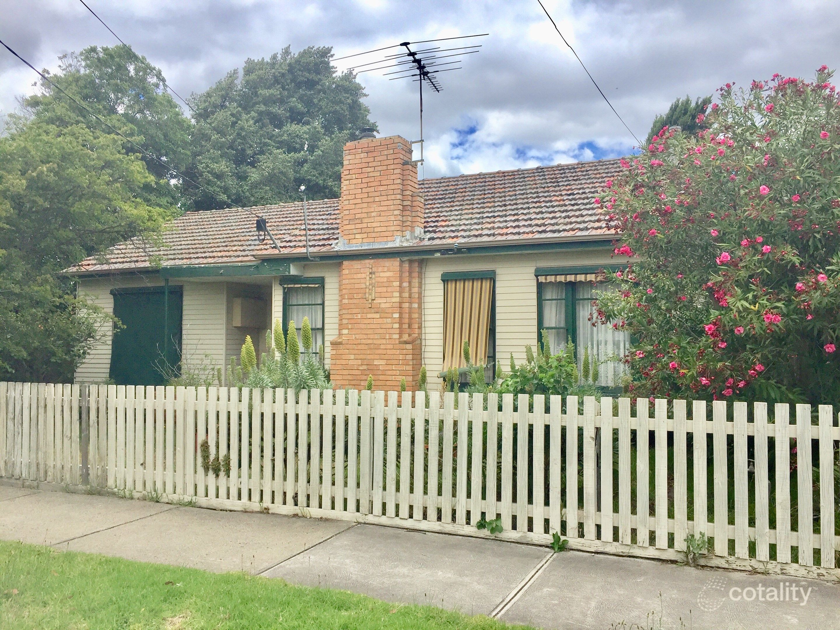 49 Vernon St, South Kingsville, VIC 3015
